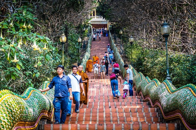 Iconic Half-Day Landmarks & Temples of Chiang Mai - A half-day Chiang Mai temples circuit, without the full-day slog