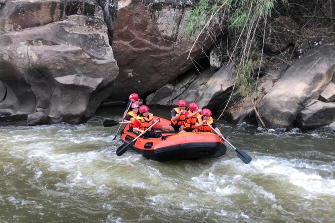 Khampan Rafting: White Water Rafting Guided Adventure in Chiang Mai - Safety and guide attention: what “certified” should look like