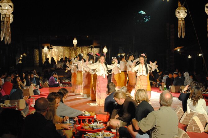 Khantoke Dinner and Cultural Show At Old Chiang Mai Cultural Center - Handicrafts shopping: a chance to take something home