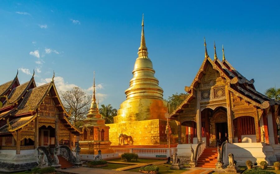 Lanna Heritage Walking Tour: A Journey Through History - Why This Half-Day Walk Works Better Than a Fast Temple Loop