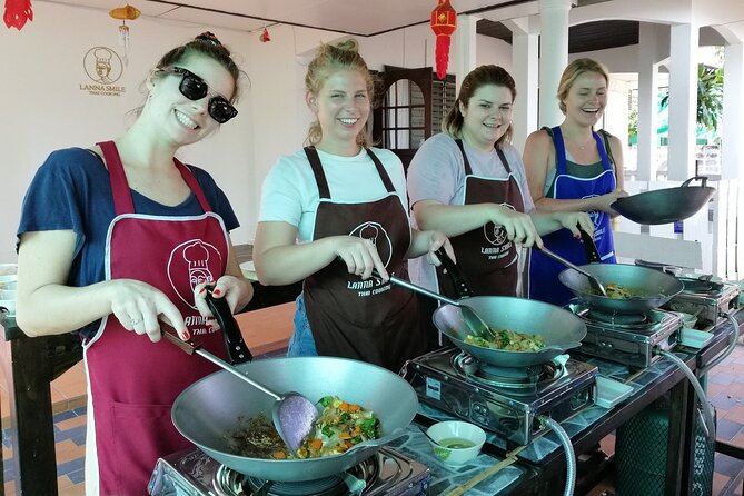 Lanna Smile Thai Cooking Class in Chiang Mai with Market tour - Key things that make this class work in real life