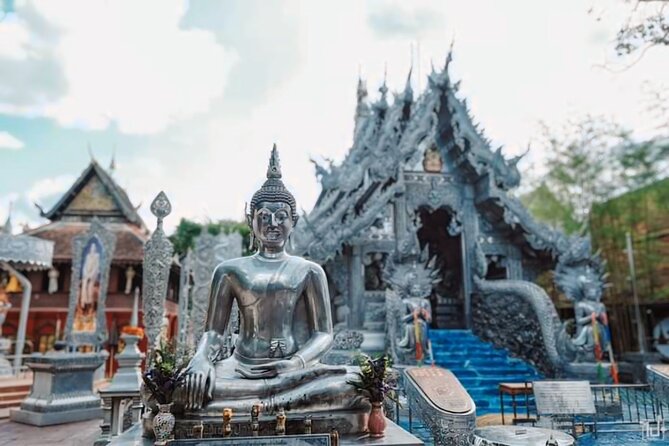 Long Neck Village, Silver Temple & Chiang Mai Top Cultural Sites - Stop 4, Karen Long Neck Village: cultural access, time to ask questions