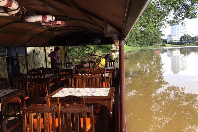 Magical Evening Dinner Cruise on the Ping River - On the Boat: Night Views, a Thai Set Menu, and the Drink Math