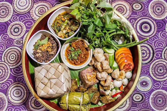 Magical Evening Dinner Cruise on the Ping River - Temple Glimpses and Market Stops for Real Chiang Mai Flavor