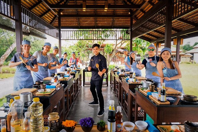 Morning Thai Cooking with Grandma - Market Visit & Farm Tour - Key highlights worth waking up for