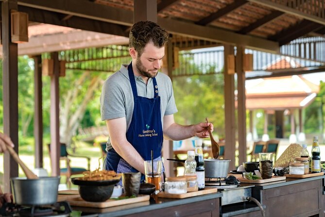 Morning Thai Cooking with Grandma - Market Visit & Farm Tour - Why this morning class feels smarter than another Chiang Mai meal