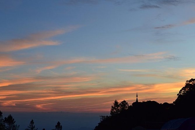 Mount Doi Inthanon National Park Sunrise and Hiking - Doi Inthanon Sunrise and Twin Pagodas: The High-Point Morning
