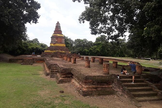No.1 Chiang Mai: 4-Hour ancient city "Wiang Kum Kam" Cycling Tour - Bike, Safety Gear, and the Real Meaning of “Guided”