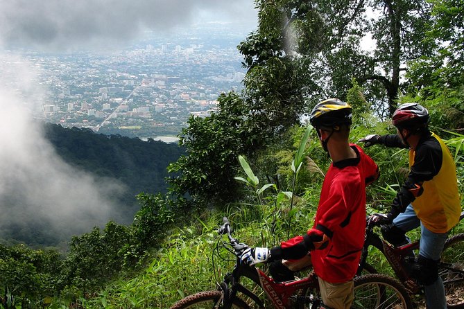 No.1 Chiang Mai: Epic Doi Suthep Downhill MTB Adventure - Lakeside finish at Huay Tueng Thao: Thai lunch, possible swim, and real recovery time