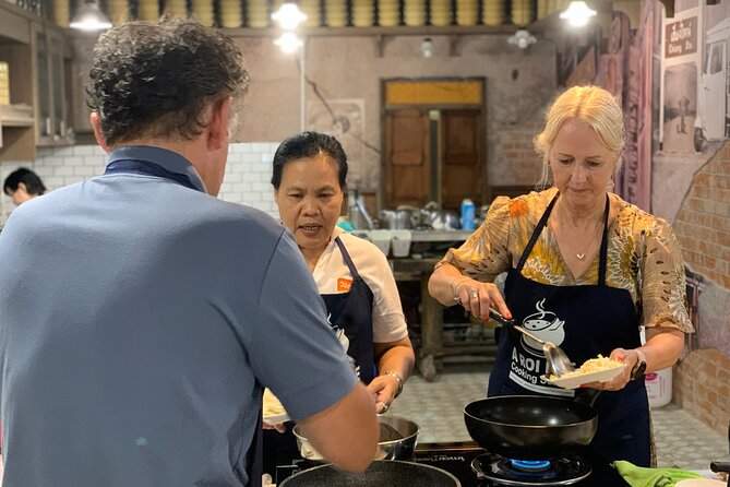 Northern Thai Cooking Experience in Chiangmai - A 5-hour Northern Thai cooking class in Chiang Mai, with easy pickup