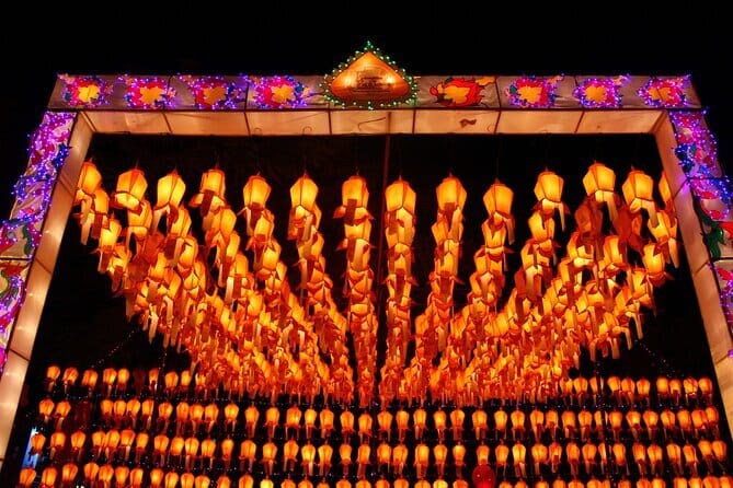 Old Town History and Culture Walking Tour at Chiang Mai - How the guide and group size shape your experience