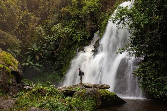 One day Doi Inthanon & Trekking at Pha Dok Siew - Wachirathan Waterfall power, then lunch to keep energy steady