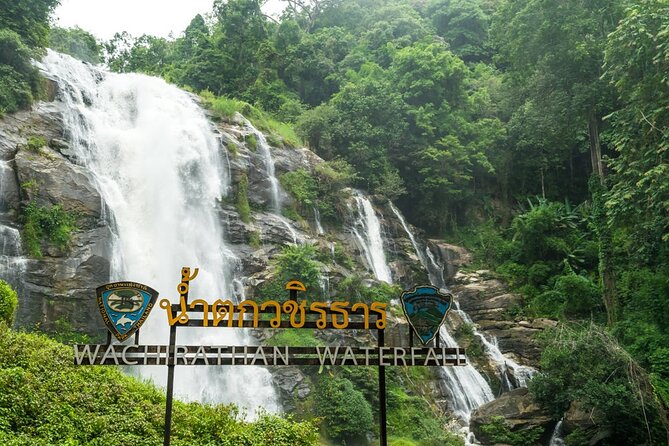 One day Doi Inthanon & Trekking at Pha Dok Siew - King and Queen Stupa viewpoints and the flower gardens stop
