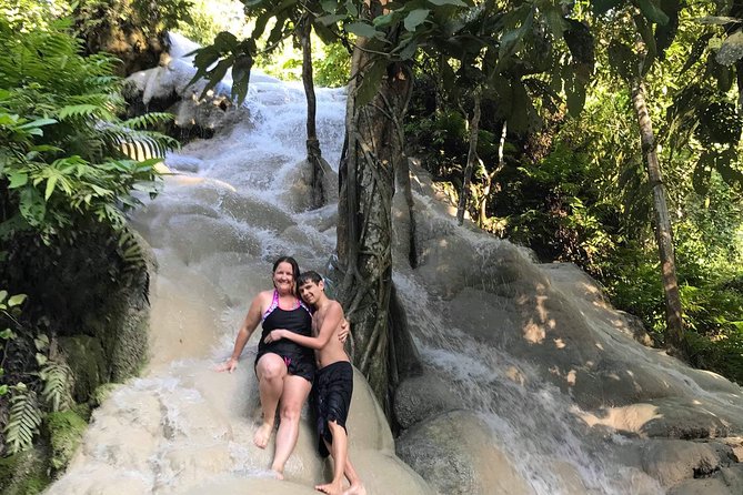 Private Chiang Mai Tour to Bua Thong Waterfalls and Ziplining - Hotel pickup at 8:30am, then Chiang Mai’s local market morning