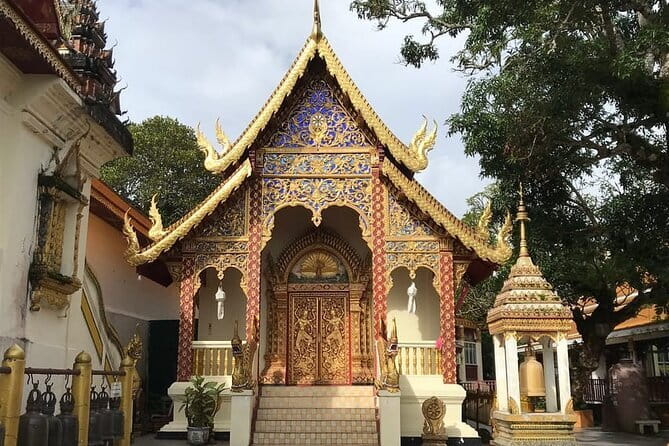 Private Doi Suthep Temple Handicraft Center and Sticky Waterfall - Khruba Siwichai and Wat Pha Lat, a calmer side of Chiang Mai