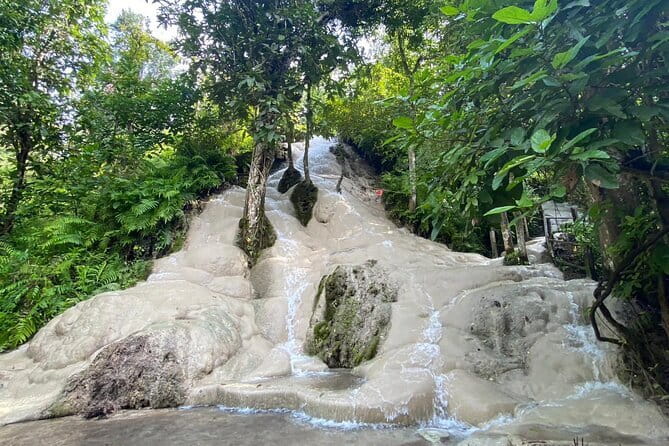 Private Guided Rainbow Cave Unseen Canyon and Lanna temple - Mae Saeb Cave, the Rainbow Cave Hour, and What to Look For