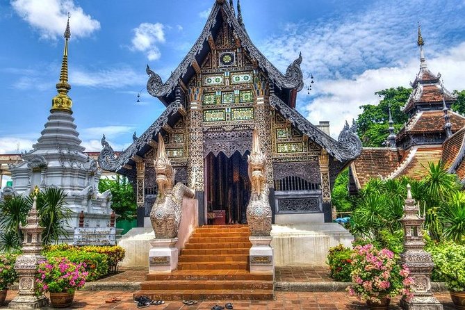 Private Program Discovery Chiang Mai - Half/Full day / Night tour - A private temple-and-market day in Chiang Mai, built around your pace