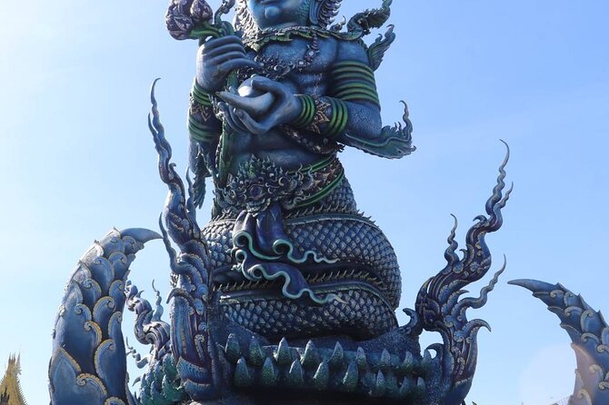 Private Tour Chiang Rai 3 Wonderful Temples & Lalitta Cafe - Wat Huay Pla Kang Red Temple And The Rainbow Temple Option