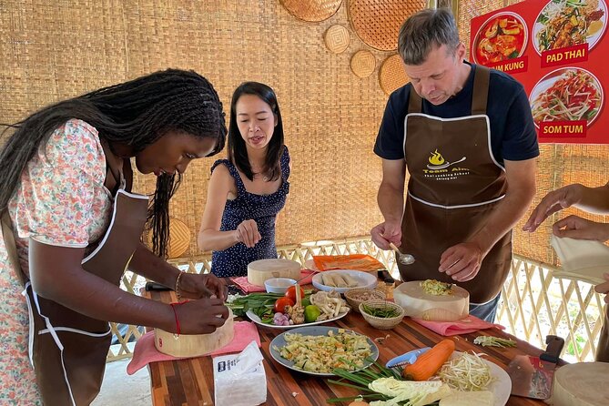 Team Aim Thai Cooking School (#1 Cooking Class in Chiang Mai) - Morning and Evening Courses, and Why Timing Matters