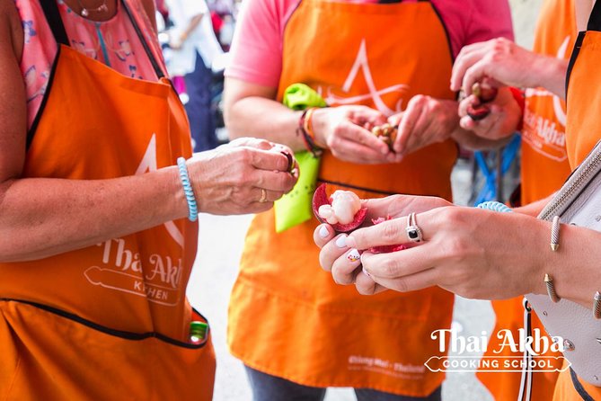Thai and Akha Cooking Class in Chiang Mai - Key things that make this cooking class worth your time