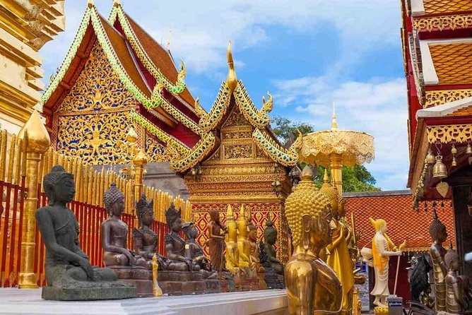 The Best Chiang Mai City Private Tour: Famous Temples & Viewpoint - Gems Gallery Chiang Mai: A Practical Stop or a Detour, Depending on Your Style
