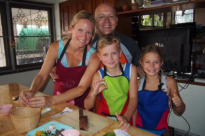 Tomyumthai Cooking Class in Chiang Mai - Facilities and the small etiquette details that matter