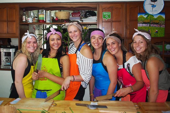 Tomyumthai Cooking Class in Chiang Mai - Who this class suits best in Chiang Mai