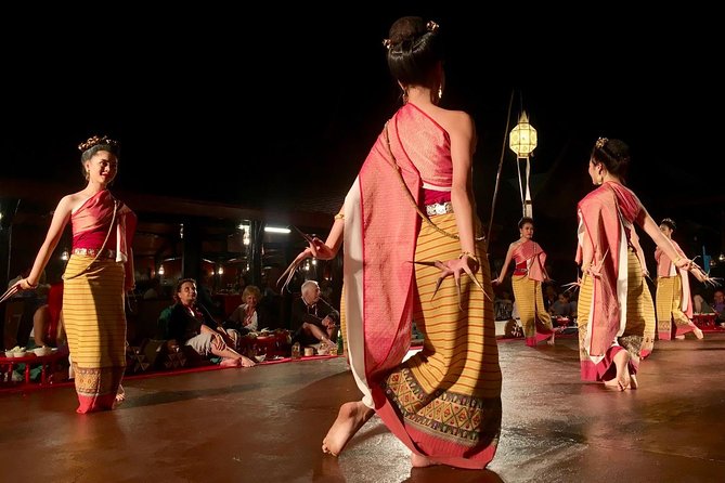 Traditional Khum Khantoke Dinner & Dance Show at Chiang Mai with Return Transfer - The Dance Show: How the Performance Works and What to Watch