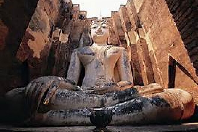 Unseen Sukhothai Province 2 Days 1 Night Private Tour - Inside Sukhothai Historical Park: Wat Srichum, Wat Sorasak, and the golf car