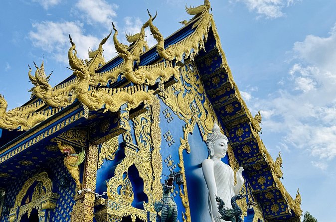 Visit Chiang Rai Temples and Lalitta Cafe from Chiang Mai - Longneck Karen Village Option: Cultural Visit, Optional 300 Baht