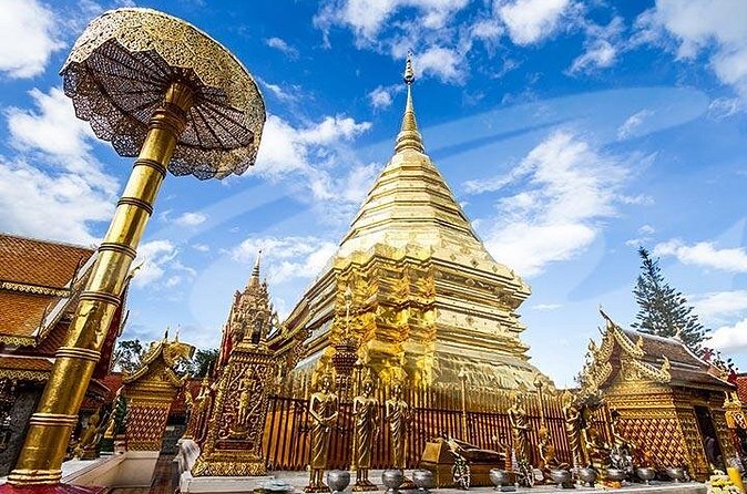 Wat Doi Suthep Temple and White Meo Hilltribe Village Half-Day Tour from Chiang Mai - Timing and Logistics: Small Details That Can Make or Break Comfort