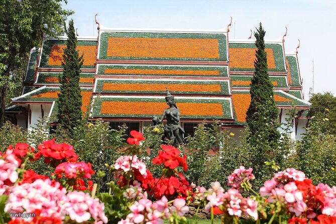 Wat Phra That Doi Suthep & Hmong Village Half Day Tour From Chiang Mai - Small-Group Size, 8:30 AM Timing, and Pickup Reality