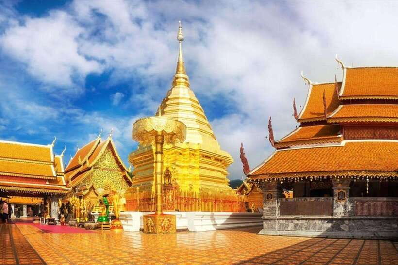 Wat Phra That Doi Suthep & Wat Pha lat Evening Tour & Guide - How the evening changes Wat Phra That Doi Suthep