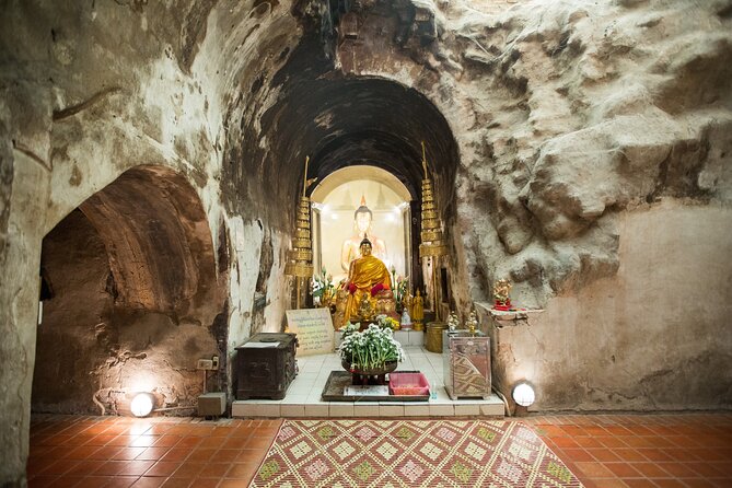 Wat Umong and Doi Suthep Temples Evening Tour - The Jadjan by Ko Dang stop: a Michelin-star break you control