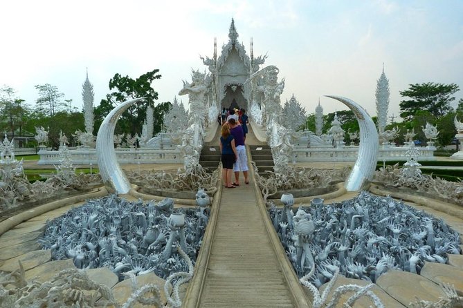White Temple, Black House Museum and Hot Spring Tour from Chiang Mai (SHA Plus) - How the Chiang Rai route fits into a long day from Chiang Mai
